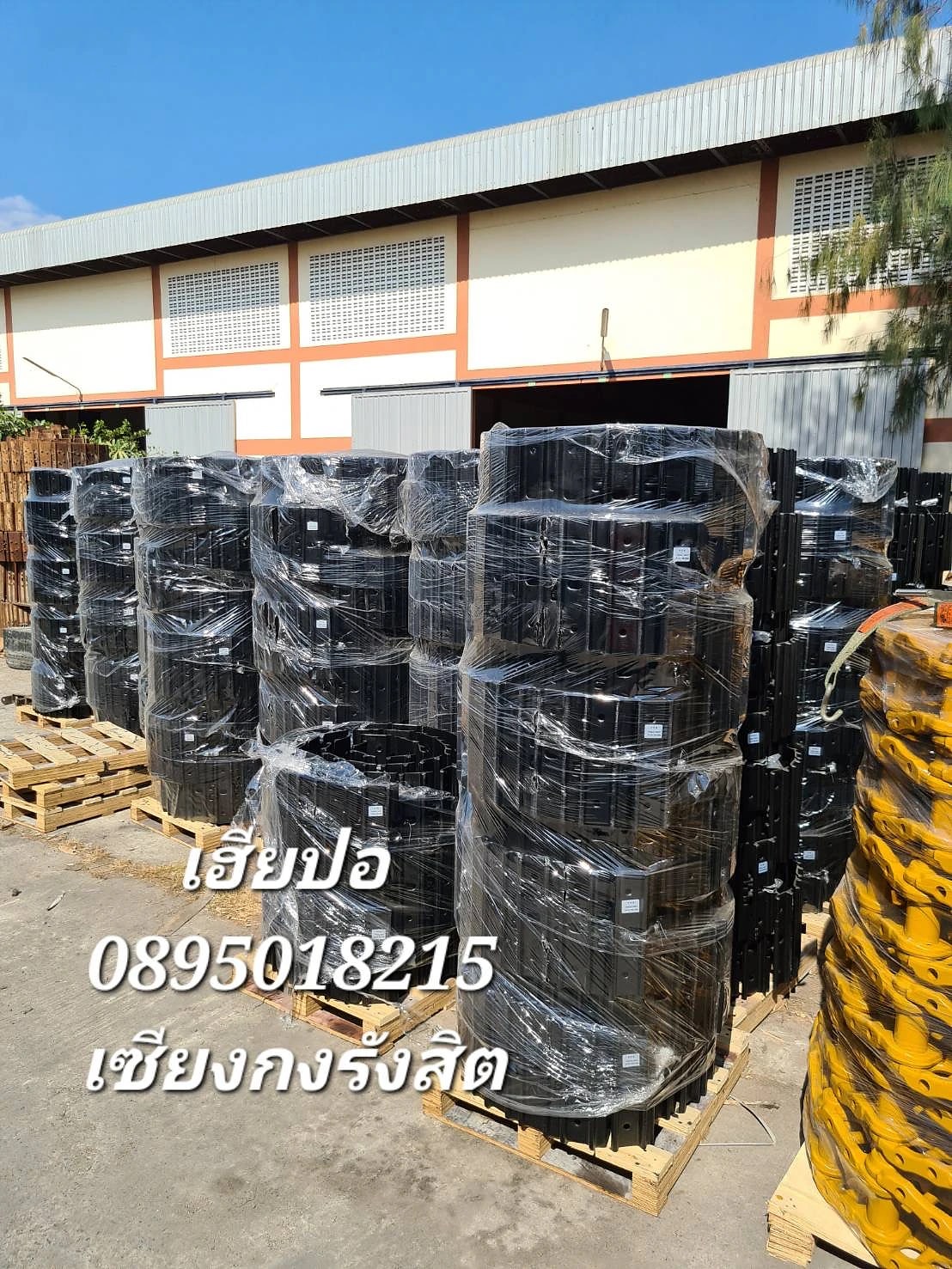 เครื่องยนต์มือสองนำเข้าญี่ปุ่นในโกดัง